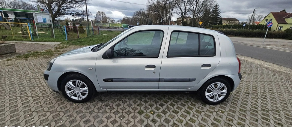 Renault Clio cena 6900 przebieg: 88000, rok produkcji 2003 z Braniewo małe 232